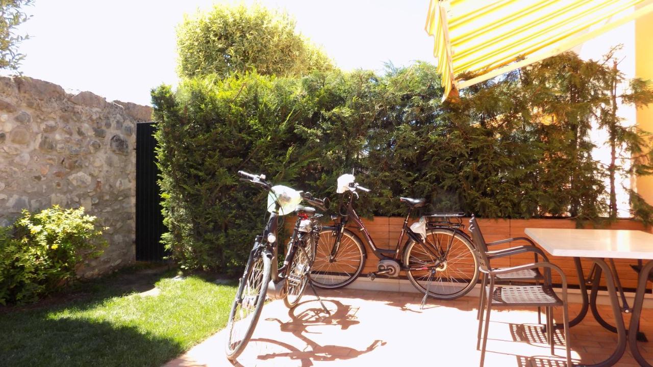 Millyholidays - Apartment Lilla - Center - Nearby Beach - Private Garden - Spa Pool 巴多利诺 外观 照片