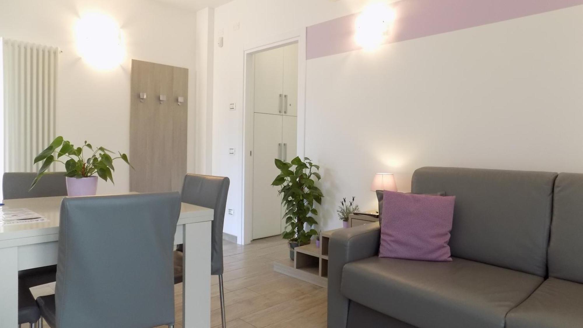 Millyholidays - Apartment Lilla - Center - Nearby Beach - Private Garden - Spa Pool 巴多利诺 外观 照片